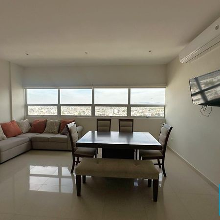 Apartmán Departamento En Mazatlan Frente Al Mar Y Alberca Comun. Exteriér fotografie