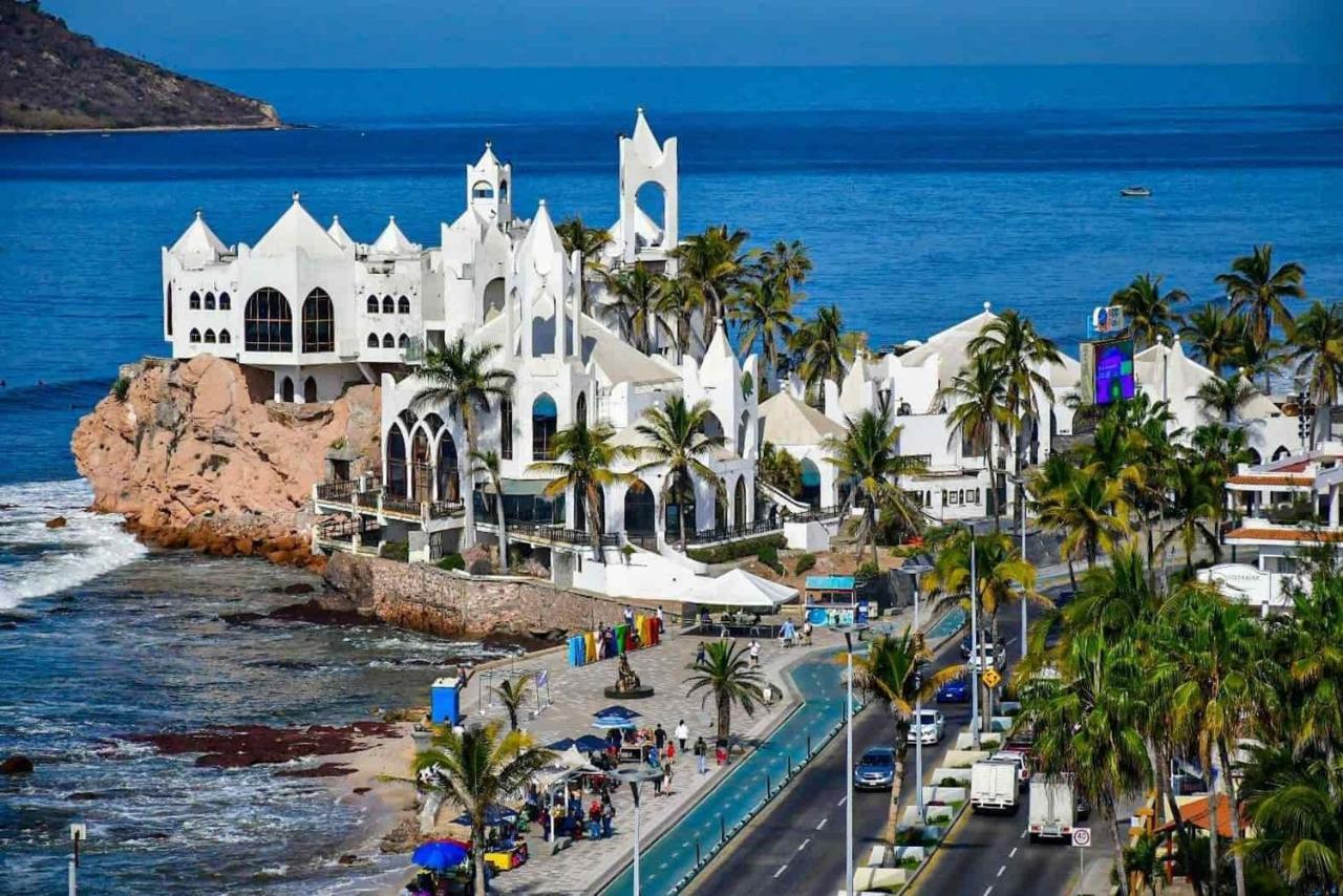 Apartmán Departamento En Mazatlan Frente Al Mar Y Alberca Comun. Exteriér fotografie